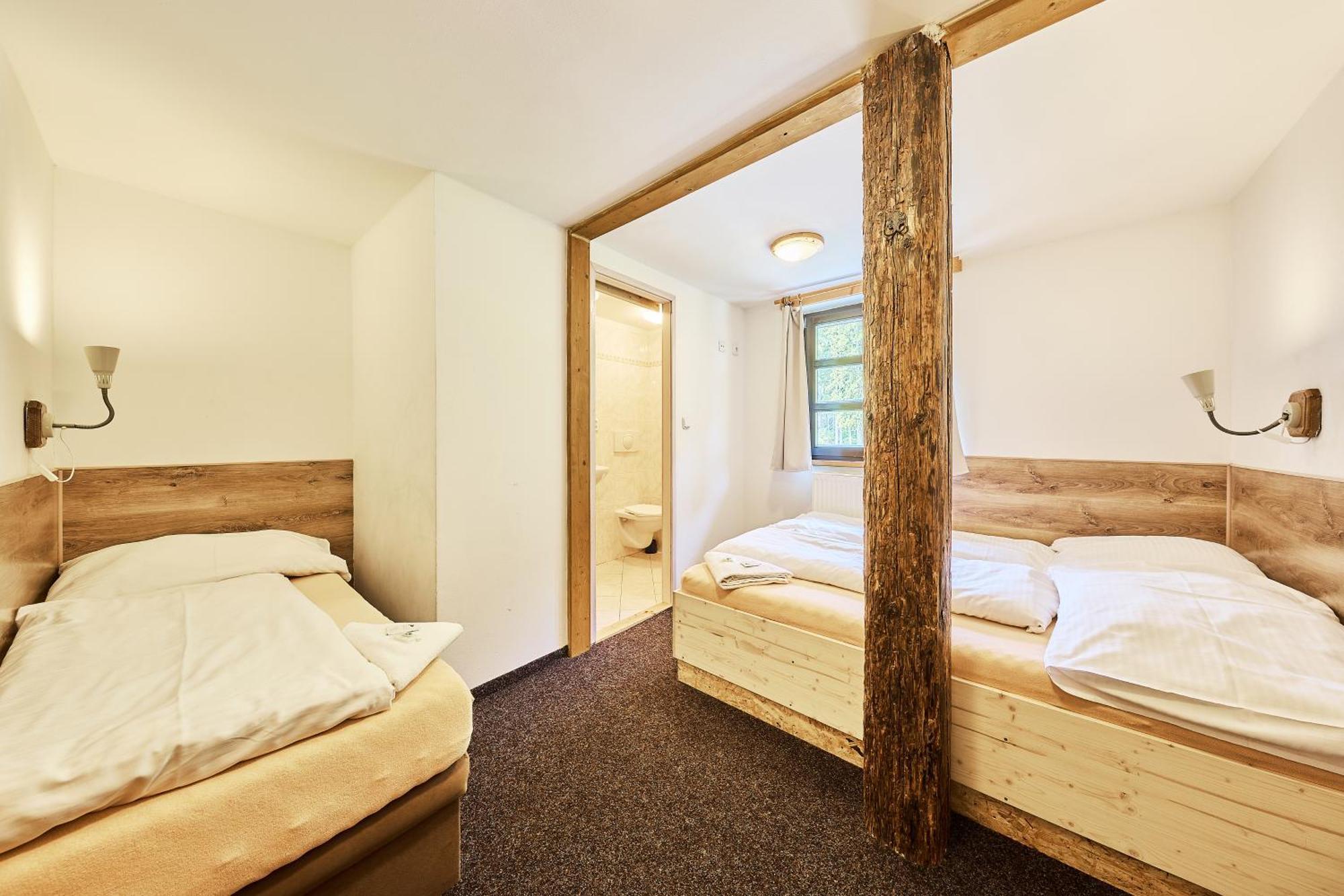 Modrokamenna Bouda Hotel Янске Лазне Екстериор снимка