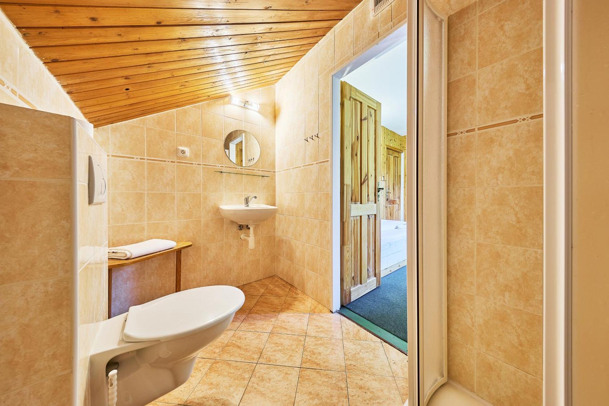 Modrokamenna Bouda Hotel Янске Лазне Екстериор снимка