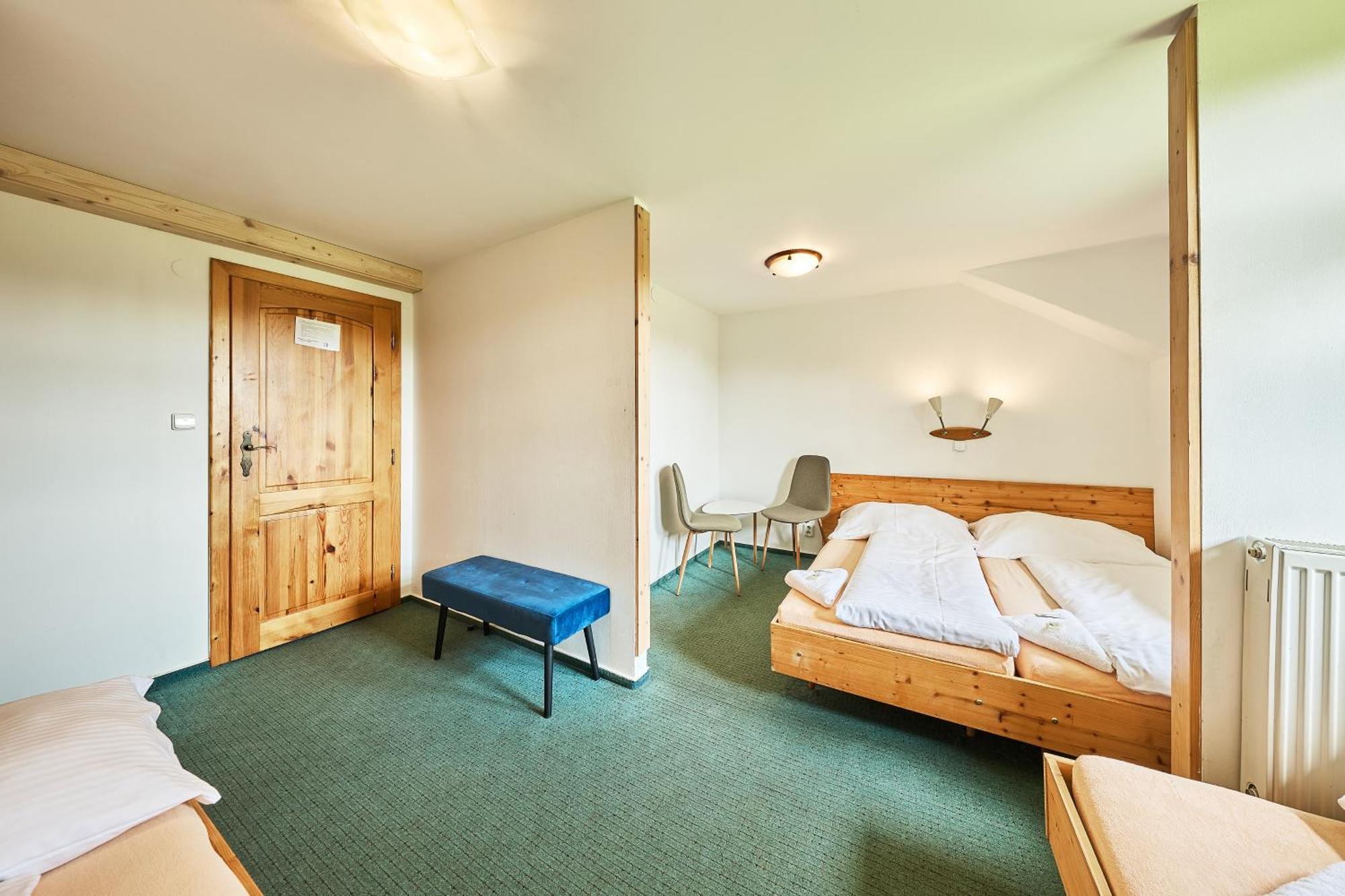 Modrokamenna Bouda Hotel Янске Лазне Екстериор снимка