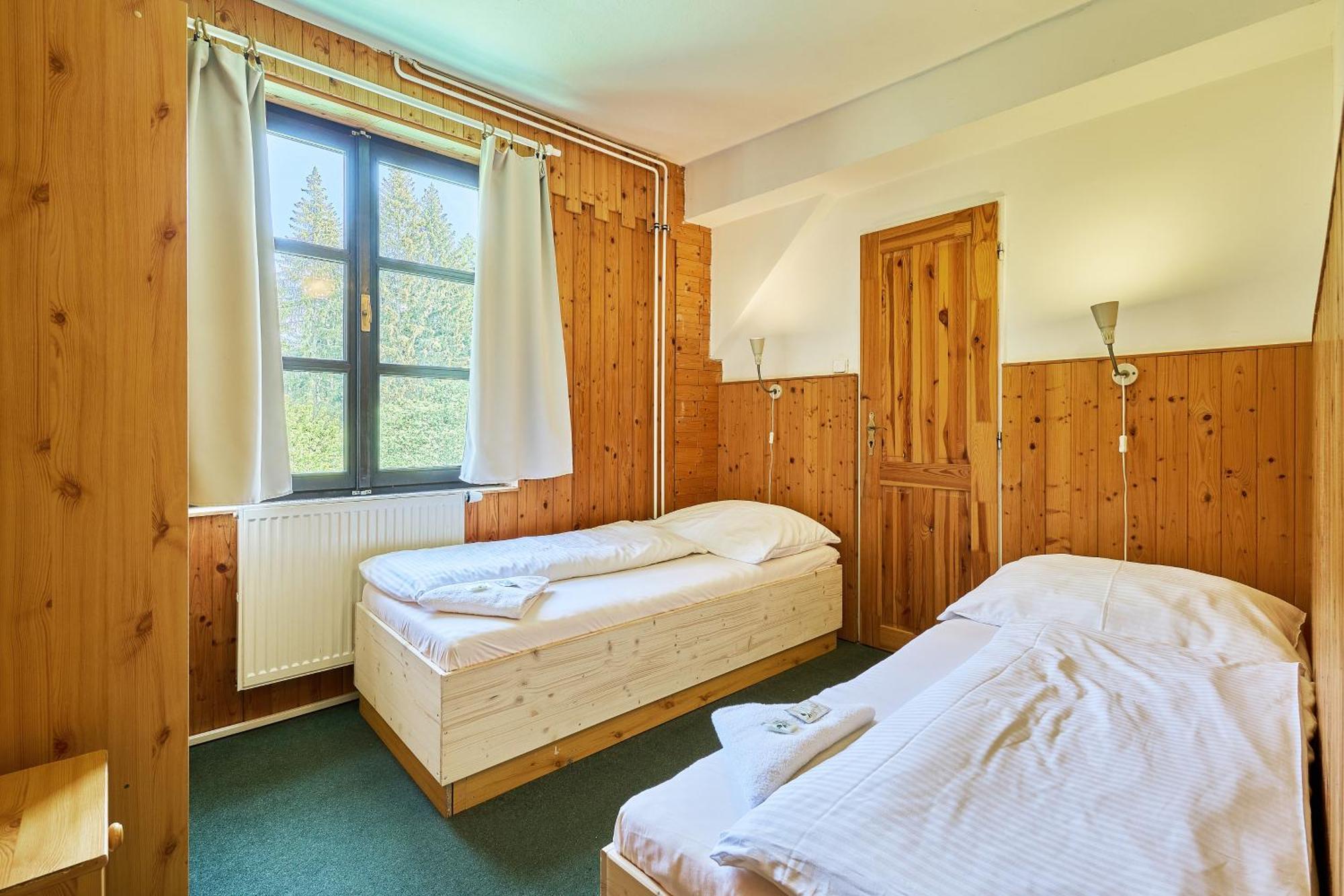 Modrokamenna Bouda Hotel Янске Лазне Екстериор снимка