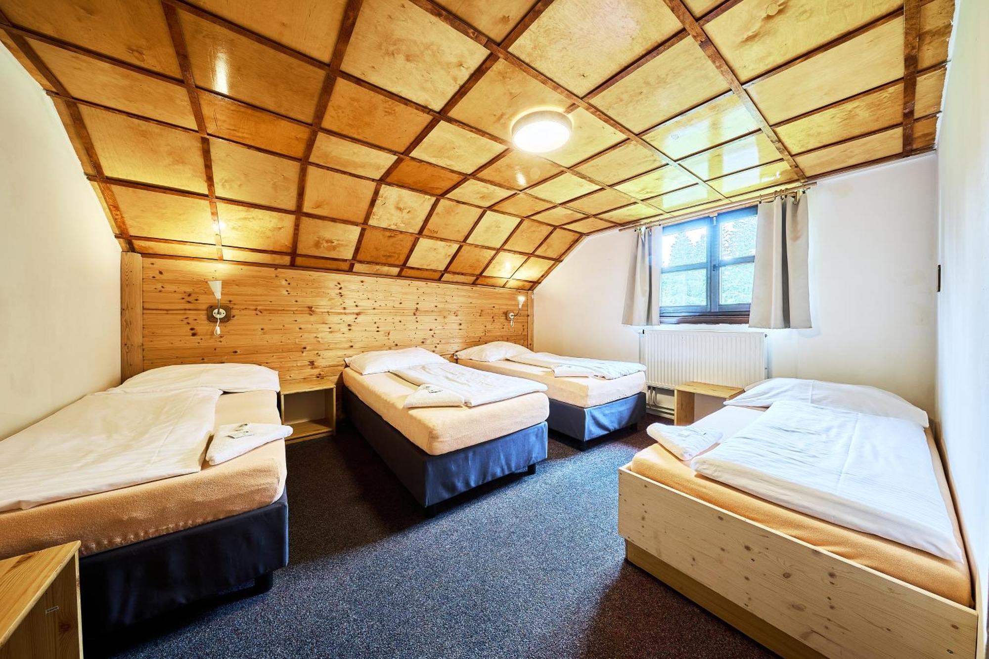 Modrokamenna Bouda Hotel Янске Лазне Екстериор снимка